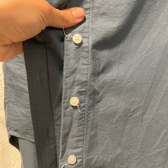 Everlane Relaxed Oxford Shirt in muted blue - Picture 7 of 7